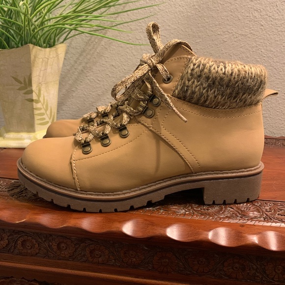 Time and Tru Shoes - 🔆 NWT TIME AND TRU COMBAT/HIKING BOOTS SZ 7.5